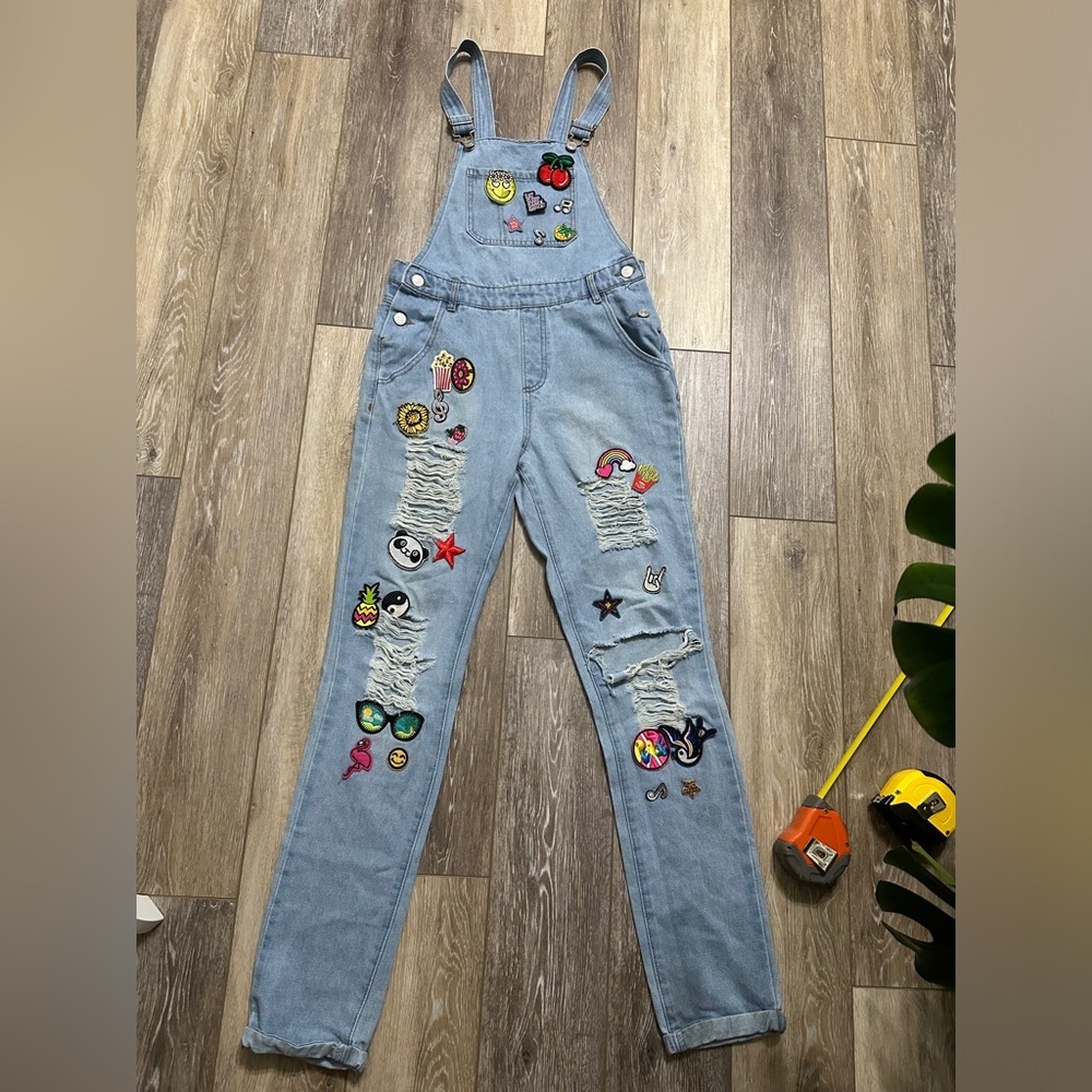 🛍️Curtain call hip hop distressed  overall 100% Cotton  with patches Size CXL
